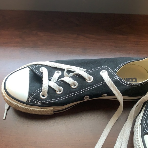 Converse - Picture 3 of 4